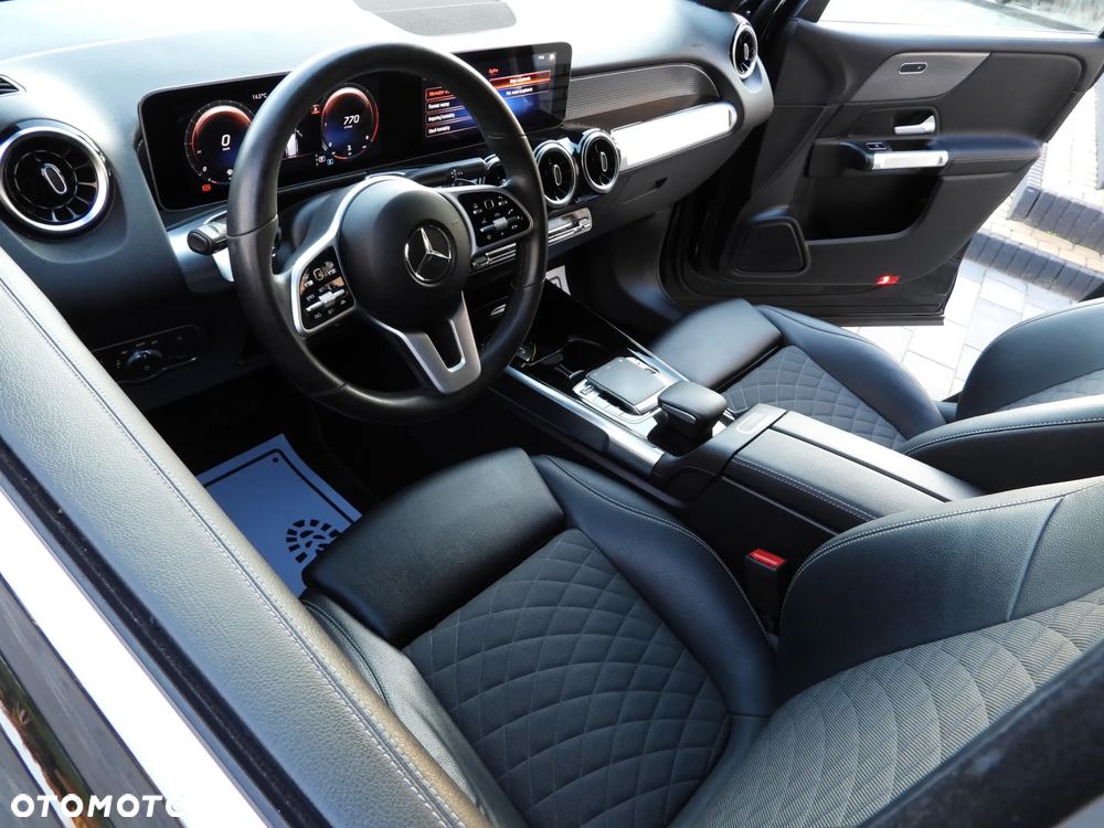 Mercedes-Benz GLB 220 d 4Matic 8G-DCT Progressive - 35