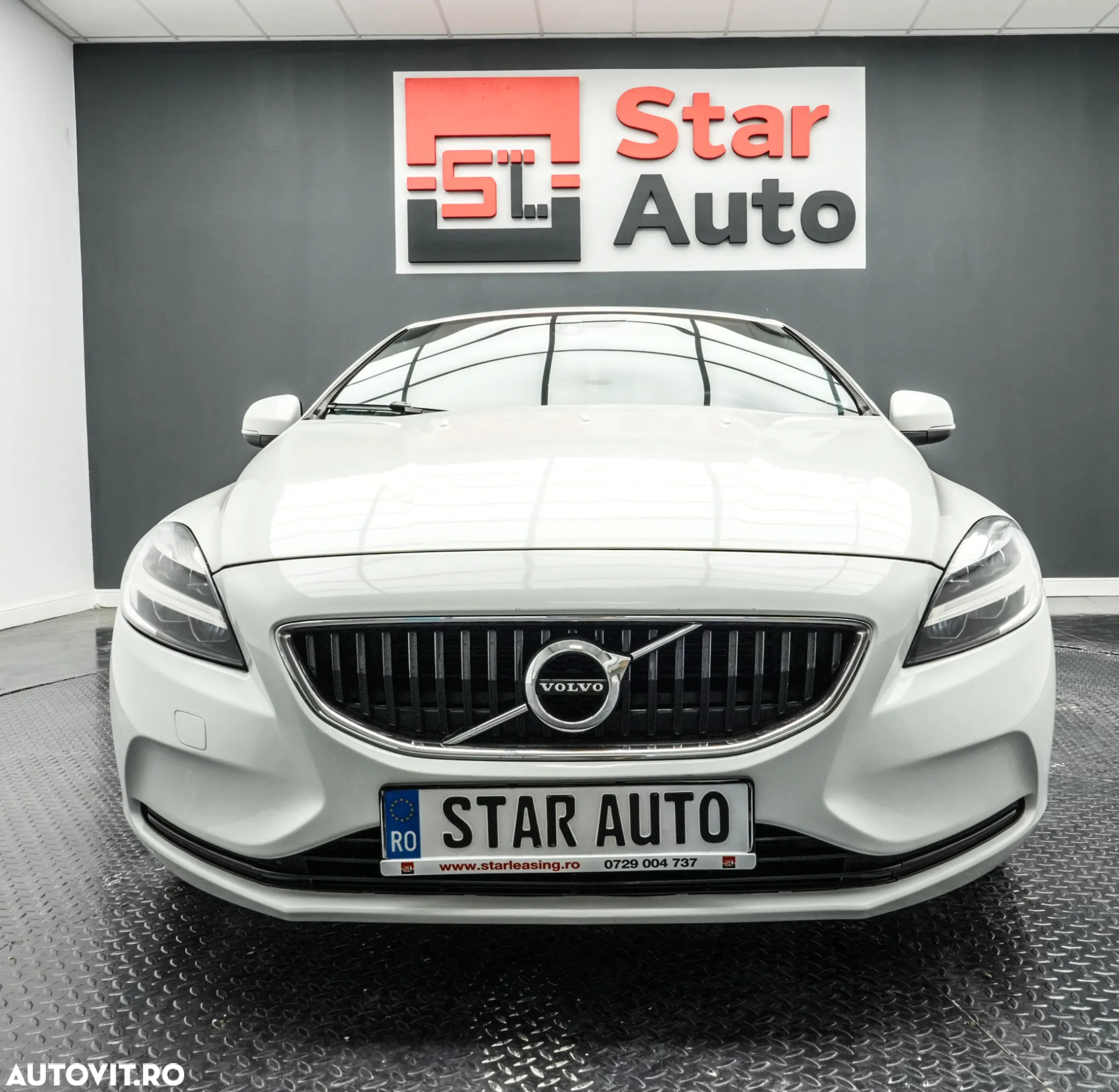 Volvo V40 D3 Aut. Momentum - 2