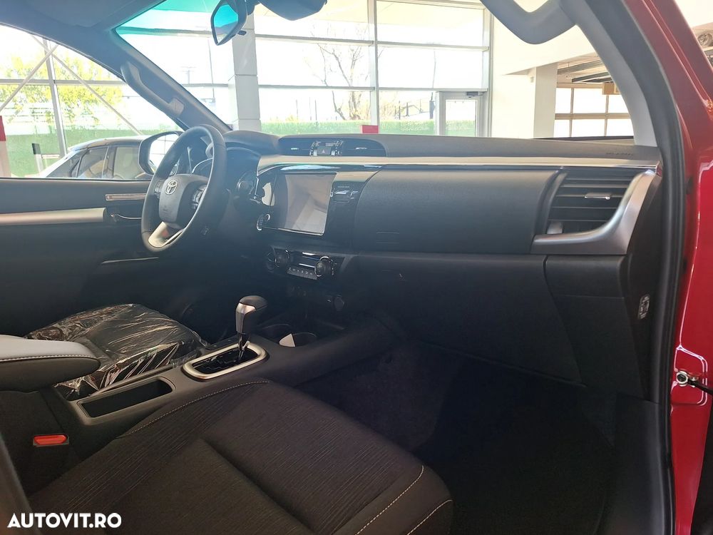 Toyota Hilux 2.4D 150CP 4x4 Double Cab AT Style - 9