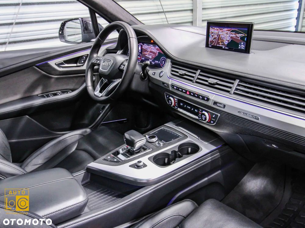 Audi Q7 - 18