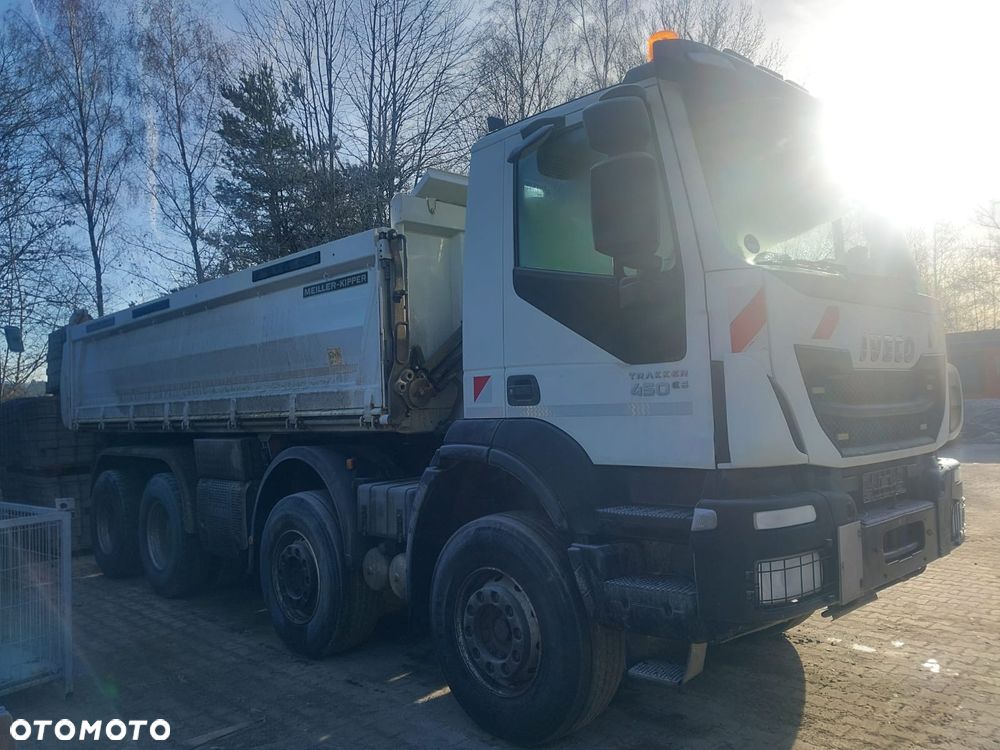 Iveco AD340T - 5