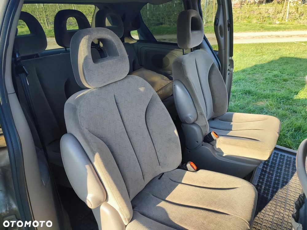 Chrysler Voyager - 14