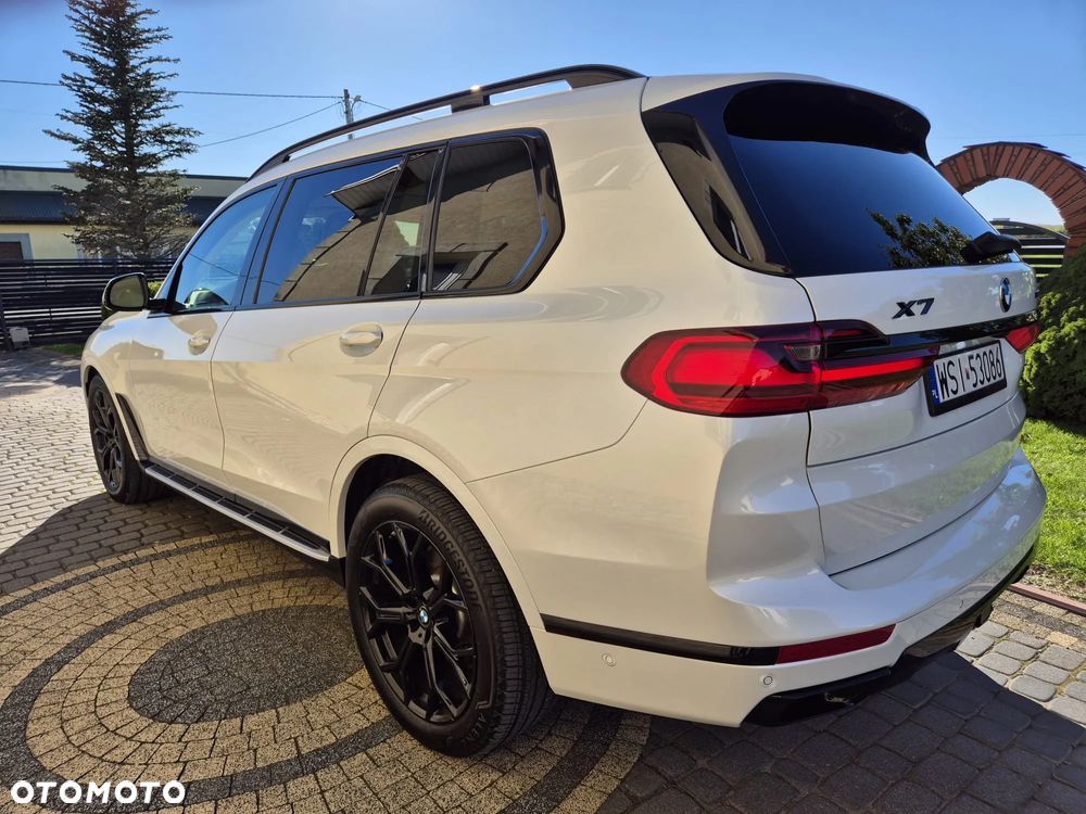 BMW X7 xDrive40i - 14