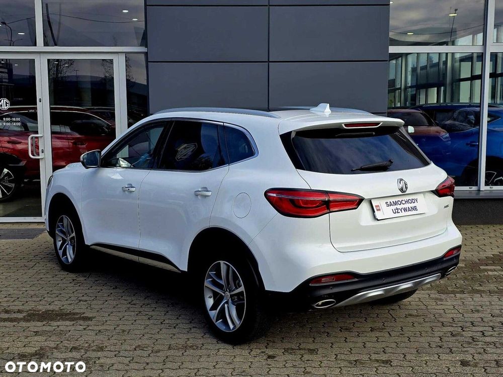 MG HS 1.5 T-GDI Exclusive - 8