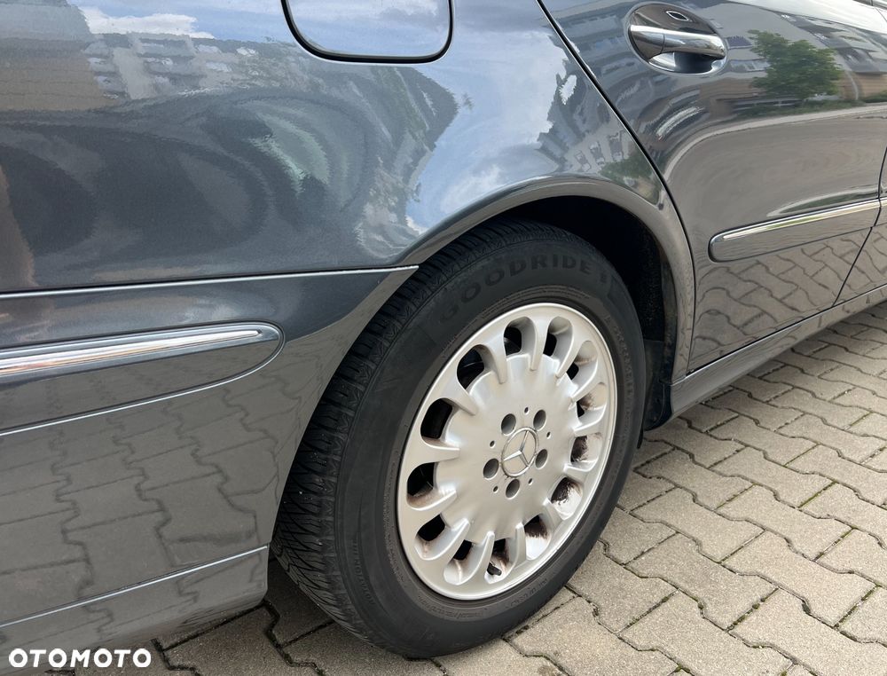 Mercedes-Benz Klasa E 320 CDI 4-Matic Elegance - 8