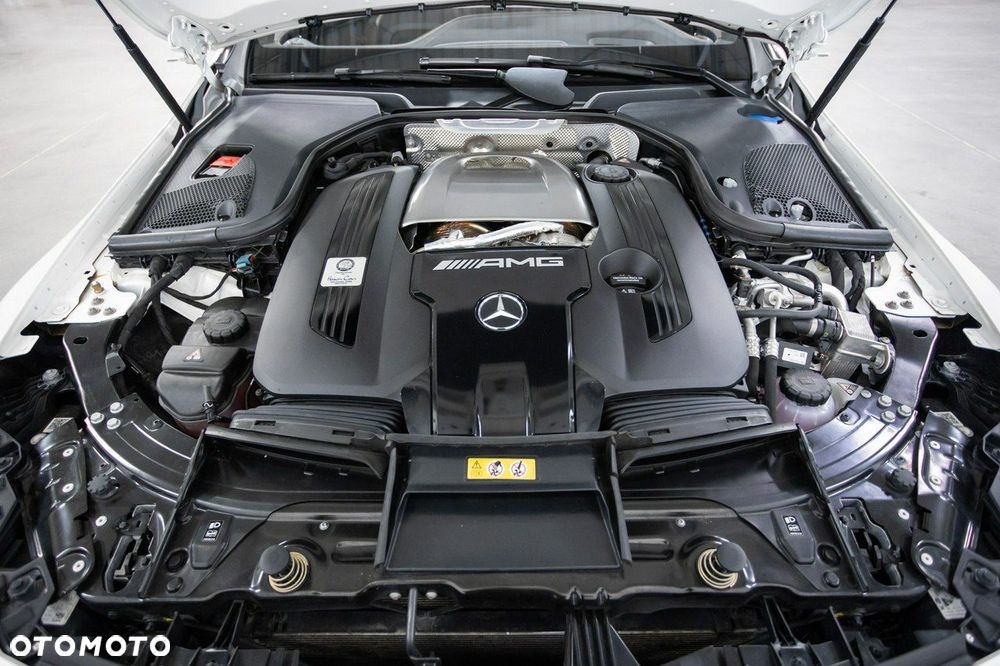 Mercedes-Benz AMG GT - 21