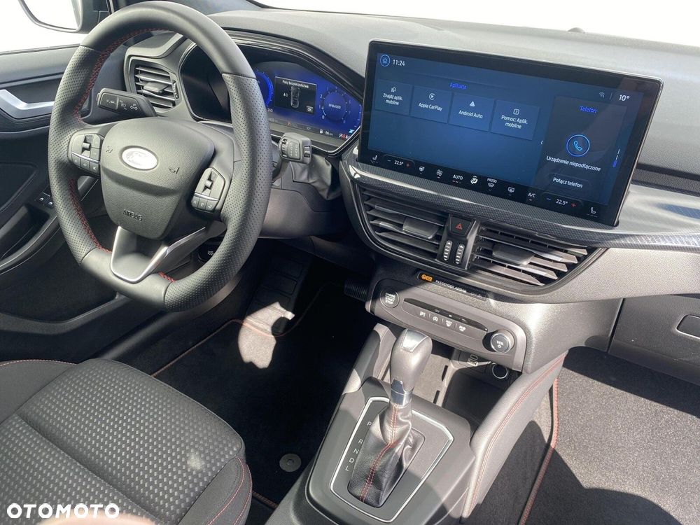 Ford Focus - 25