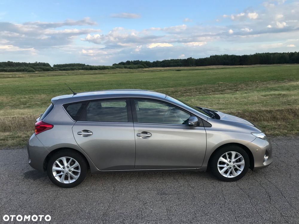 Toyota Auris - 6