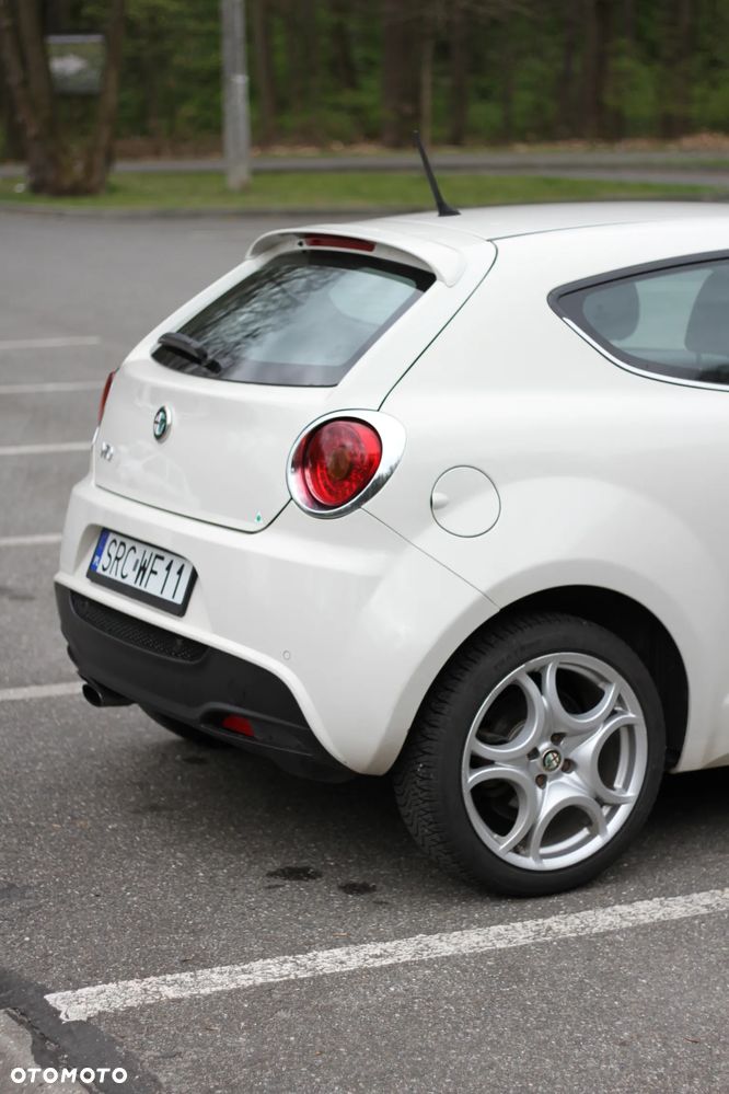 Alfa Romeo Mito 1.3 JTDM Distinctive S&S - 8