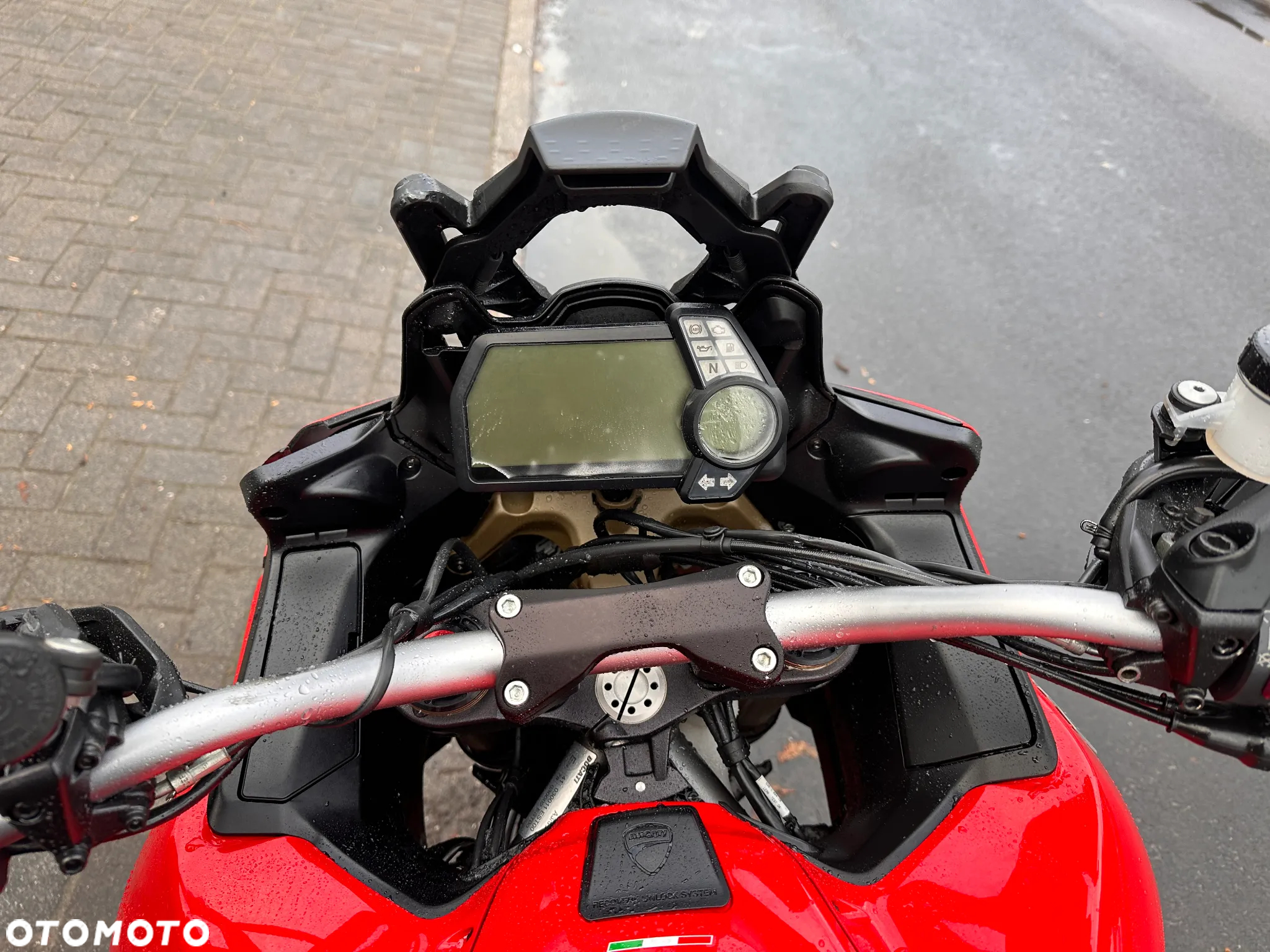 Ducati Multistrada - 9