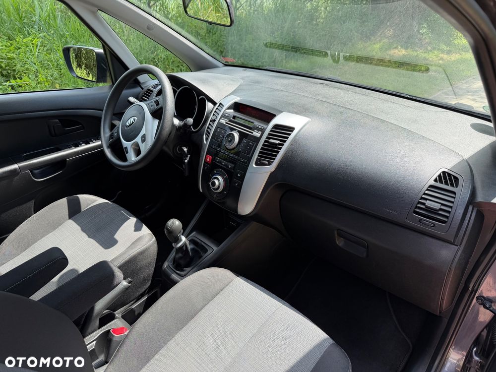 Kia Venga 1.6 CVVT Dream Team Edition - 12