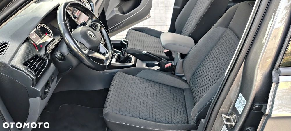 Volkswagen T-Cross 1.0 TSI OPF ACTIVE - 22