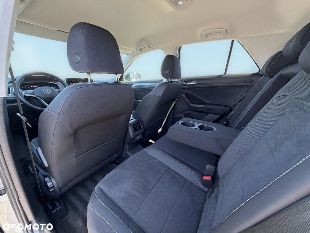 Volkswagen T-Roc 1.5 TSI Style DSG - 31
