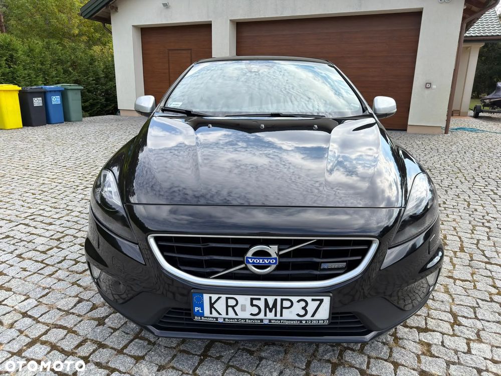 Volvo V40 D4 Drive-E R-Design Momentum - 2