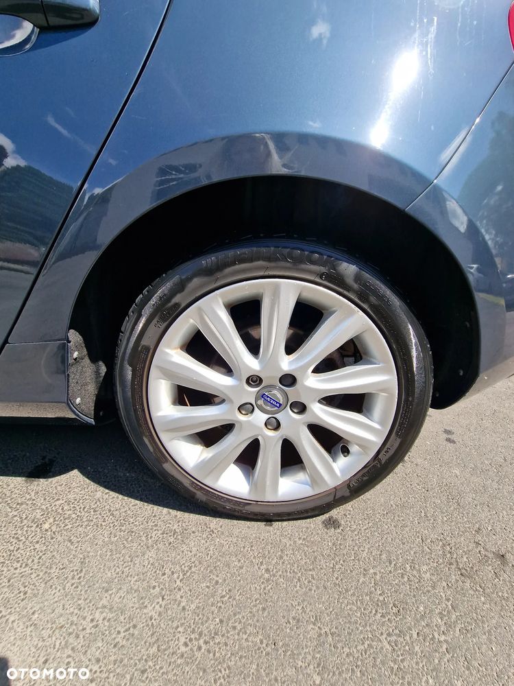 Volvo V40 - 3