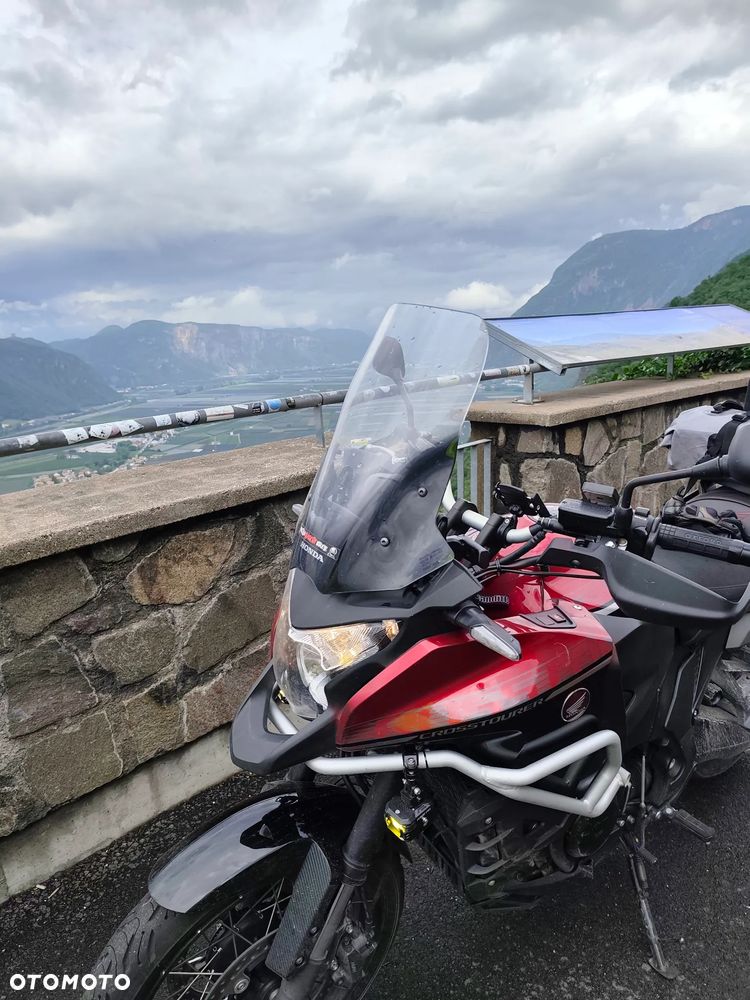 Honda VFR - 18
