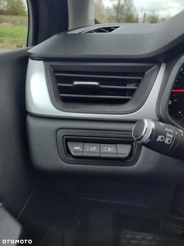 Renault Captur 1.3 TCe Intens EDC - 25