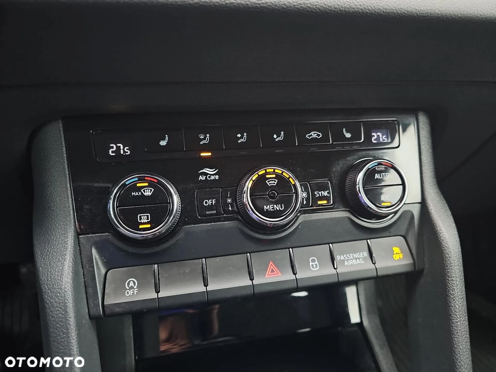 Skoda Karoq 1.5 TSI ACT 4x2 Ambition - 24