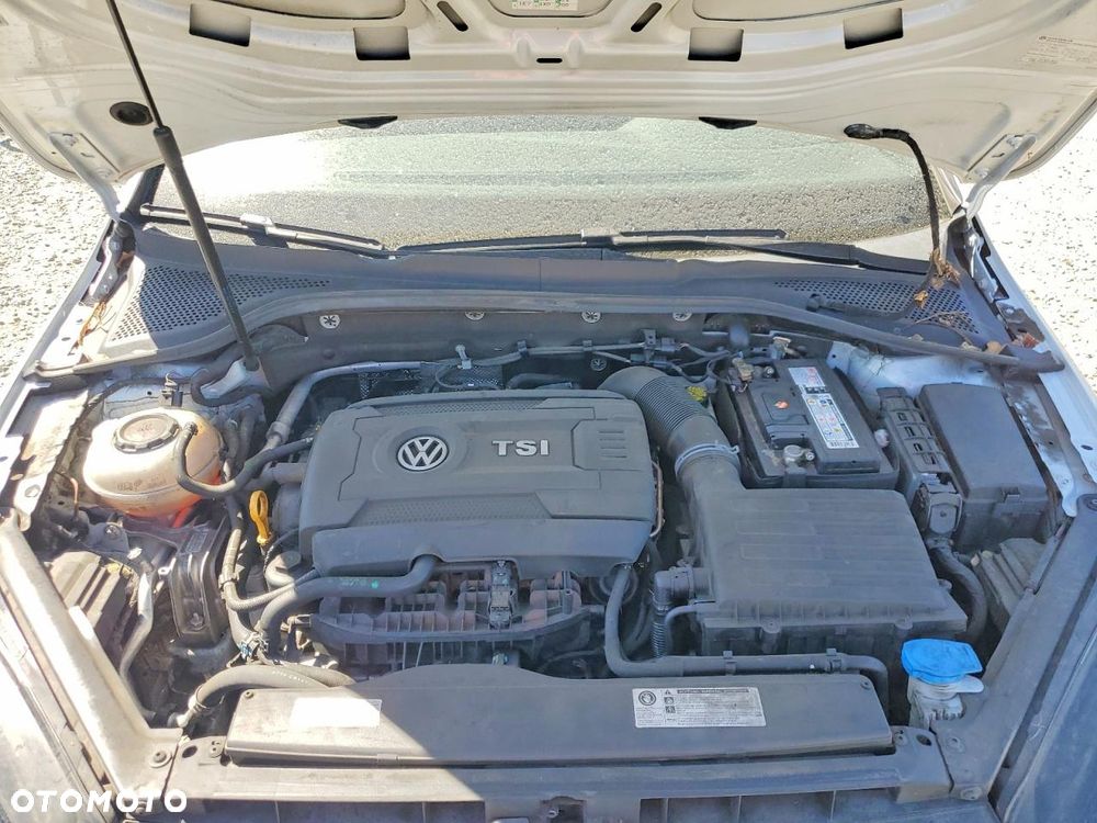 Volkswagen Golf GTI (BlueMotion Technology) DSG - 11