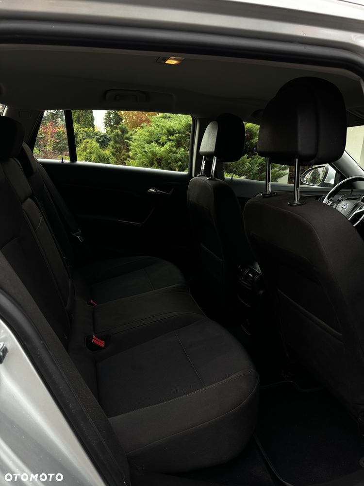 Opel Insignia 2010 photo 5