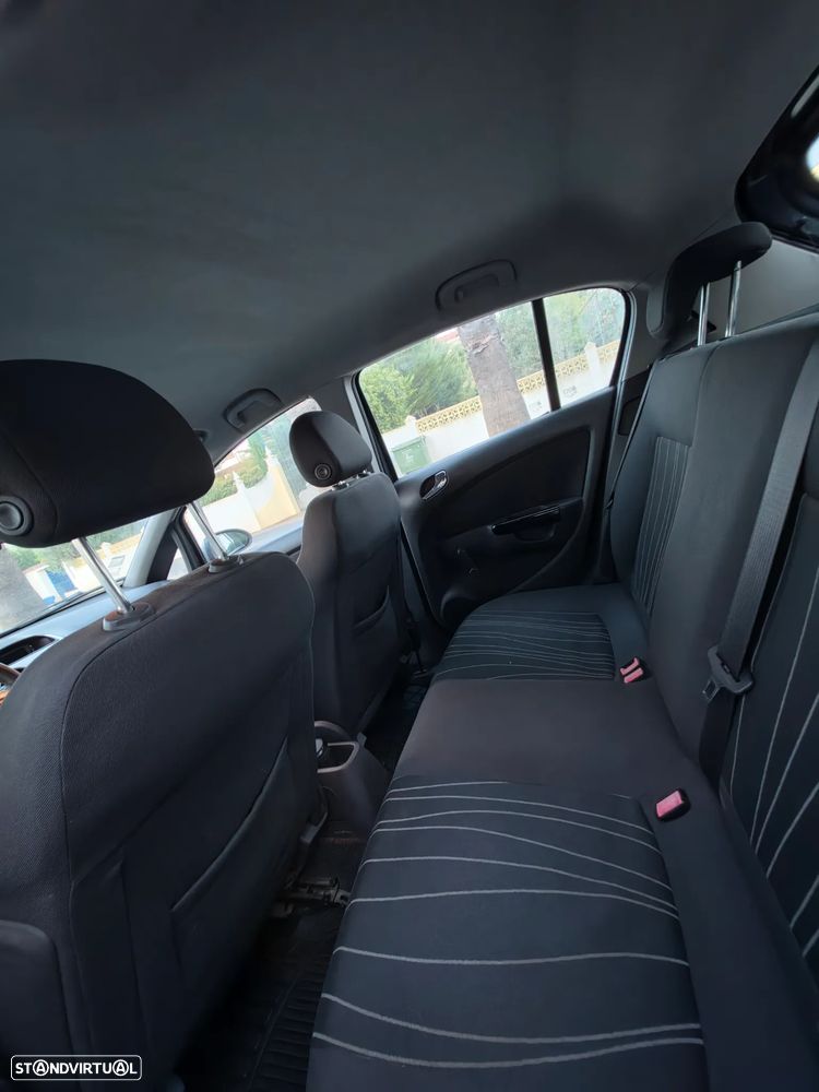 Opel Corsa 1.3 CDTI Enjoy EcoFLEX - 12