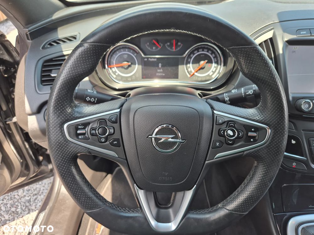 Opel Insignia 1.4 T Cosmo S&S - 36