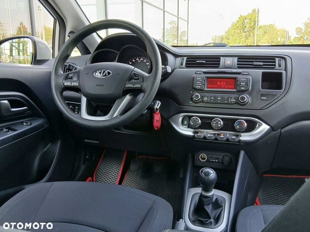 Kia Rio 1.2 L - 19