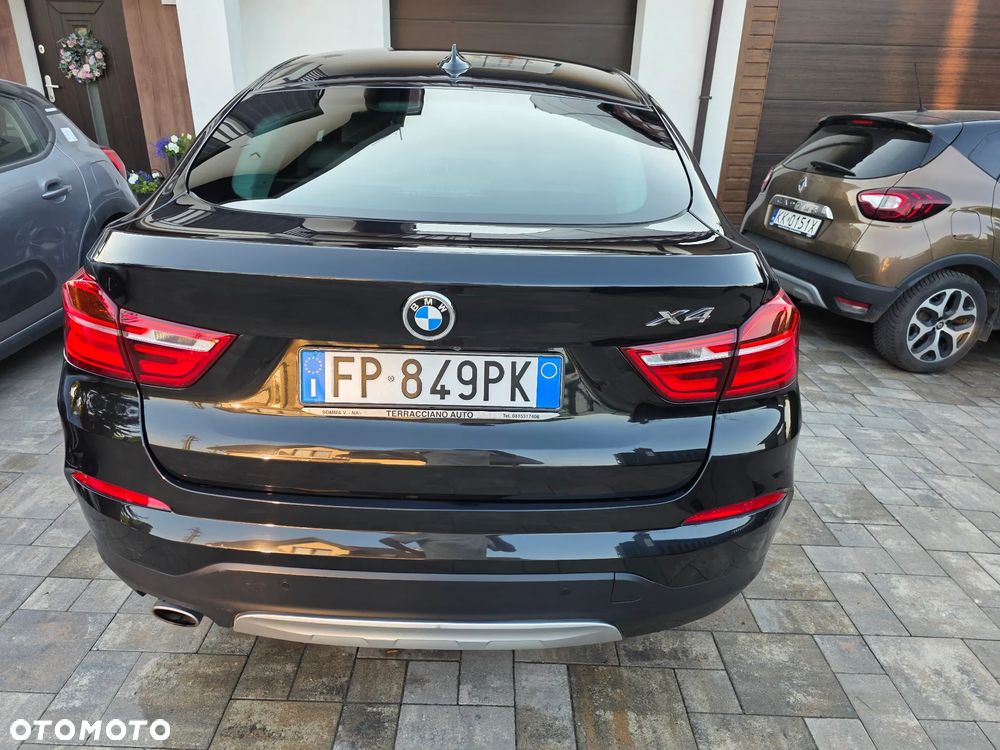 BMW X4 xDrive20d xLine sport - 11