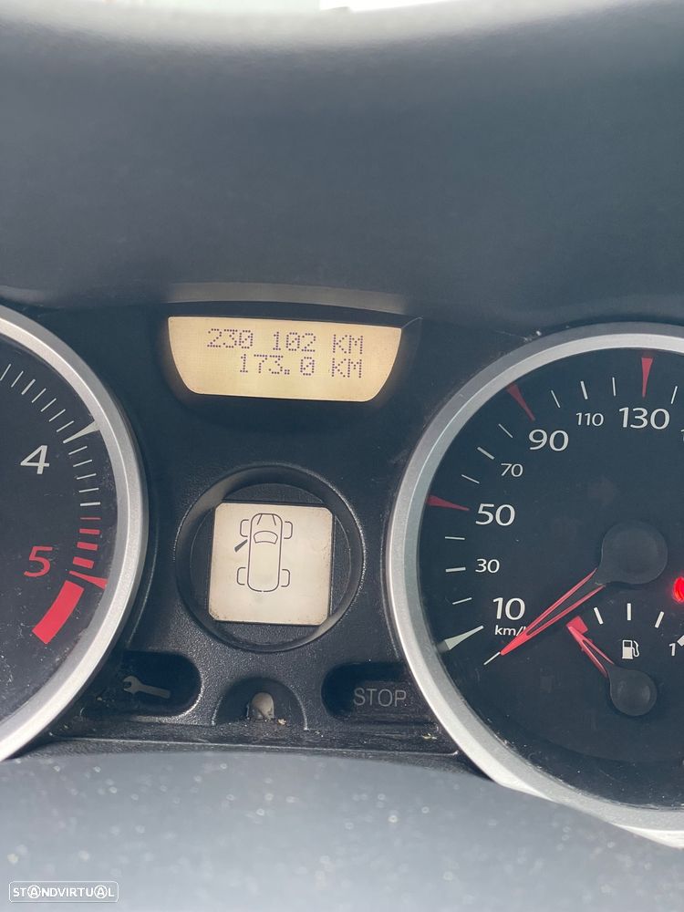 Renault Mégane 1.5 dCi Dynamique - 5