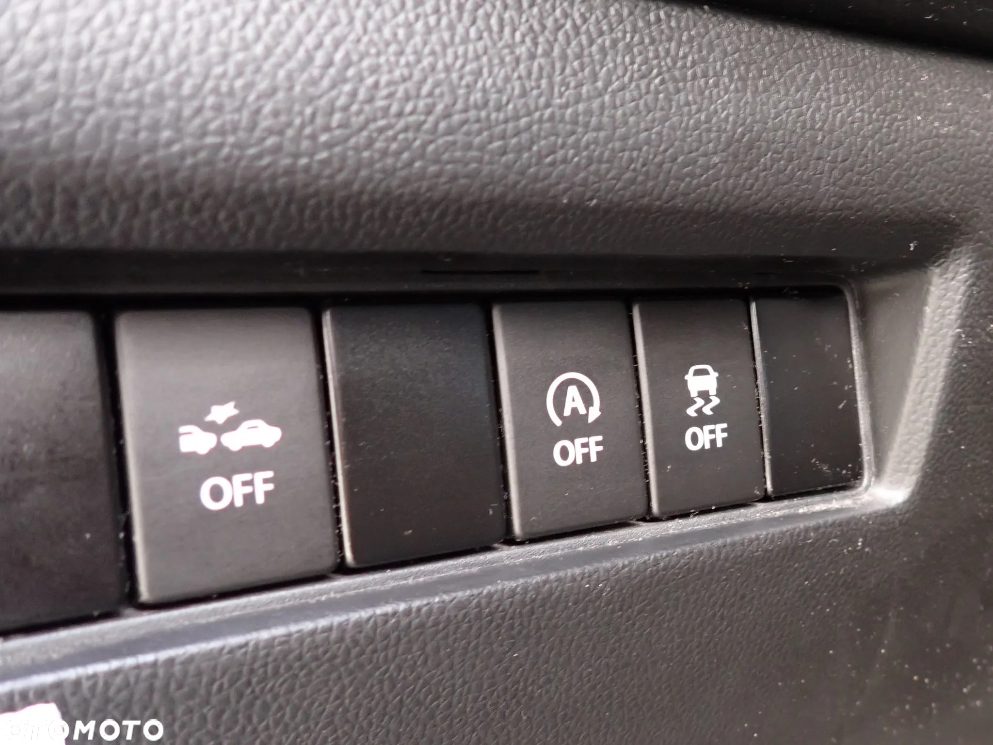 Suzuki Swift 1.2 Premium - 26