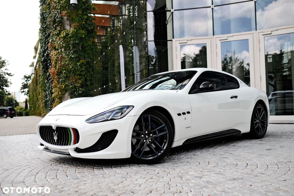 Maserati GranTurismo S - 2
