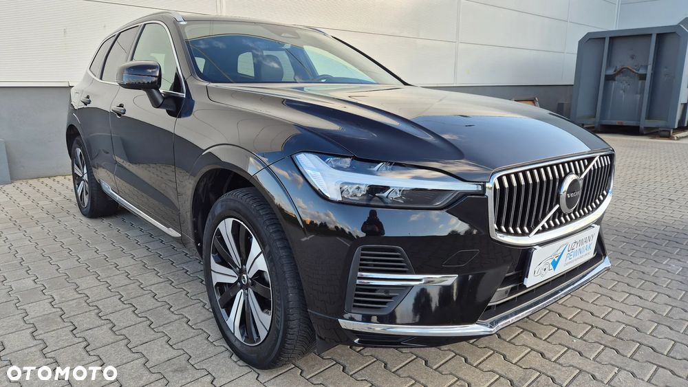 Volvo XC 60 T6 Plug-In Hybrid AWD Plus Bright - 3
