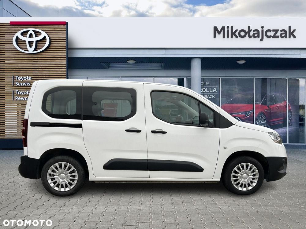 Toyota Proace City Verso 1.5 D-4D Combi - 11