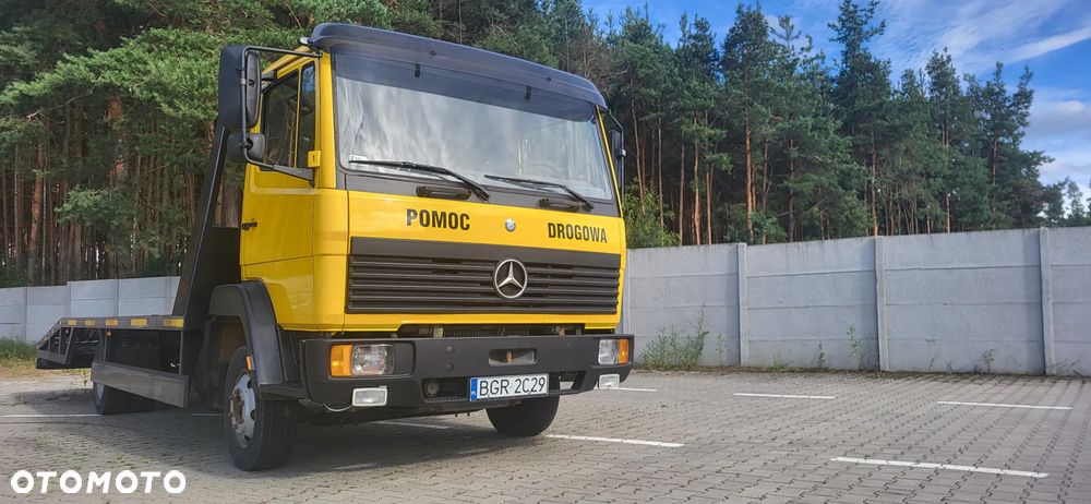 Mercedes-Benz 814 - 1