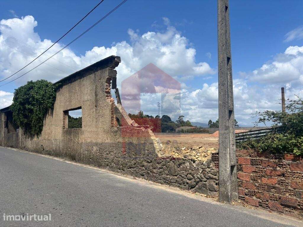 Terreno para construção em altura, Vila de Prado - Grande imagem: 2/16