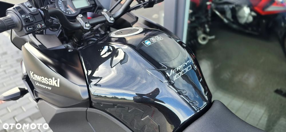 Kawasaki Versys 1000 - 40