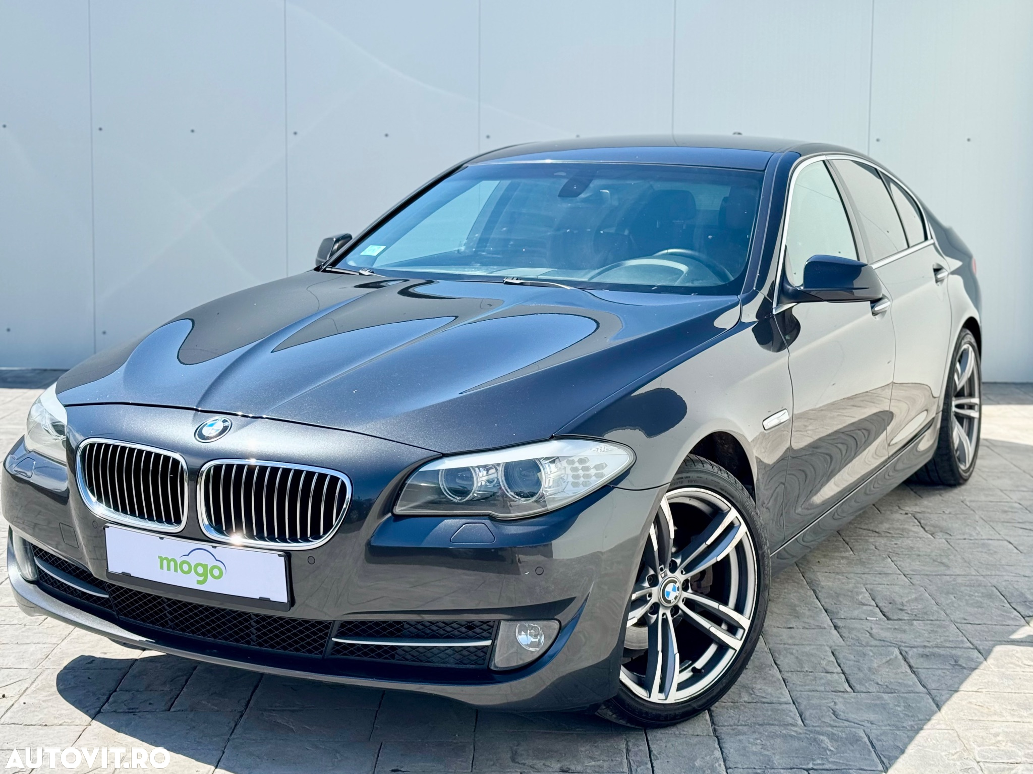 BMW Seria 5 520d Aut. Modern Line - 10