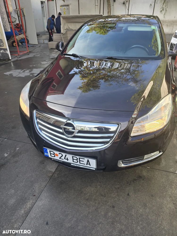 Opel Insignia - 11