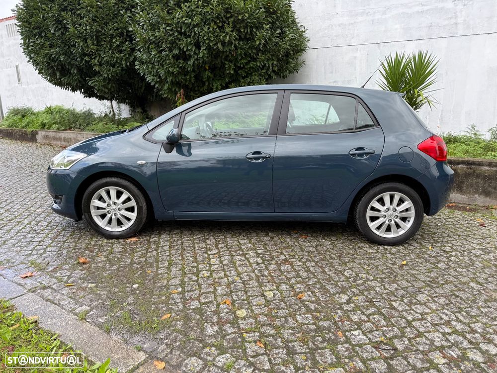 Toyota Auris 1.4 D-4D AC - 2