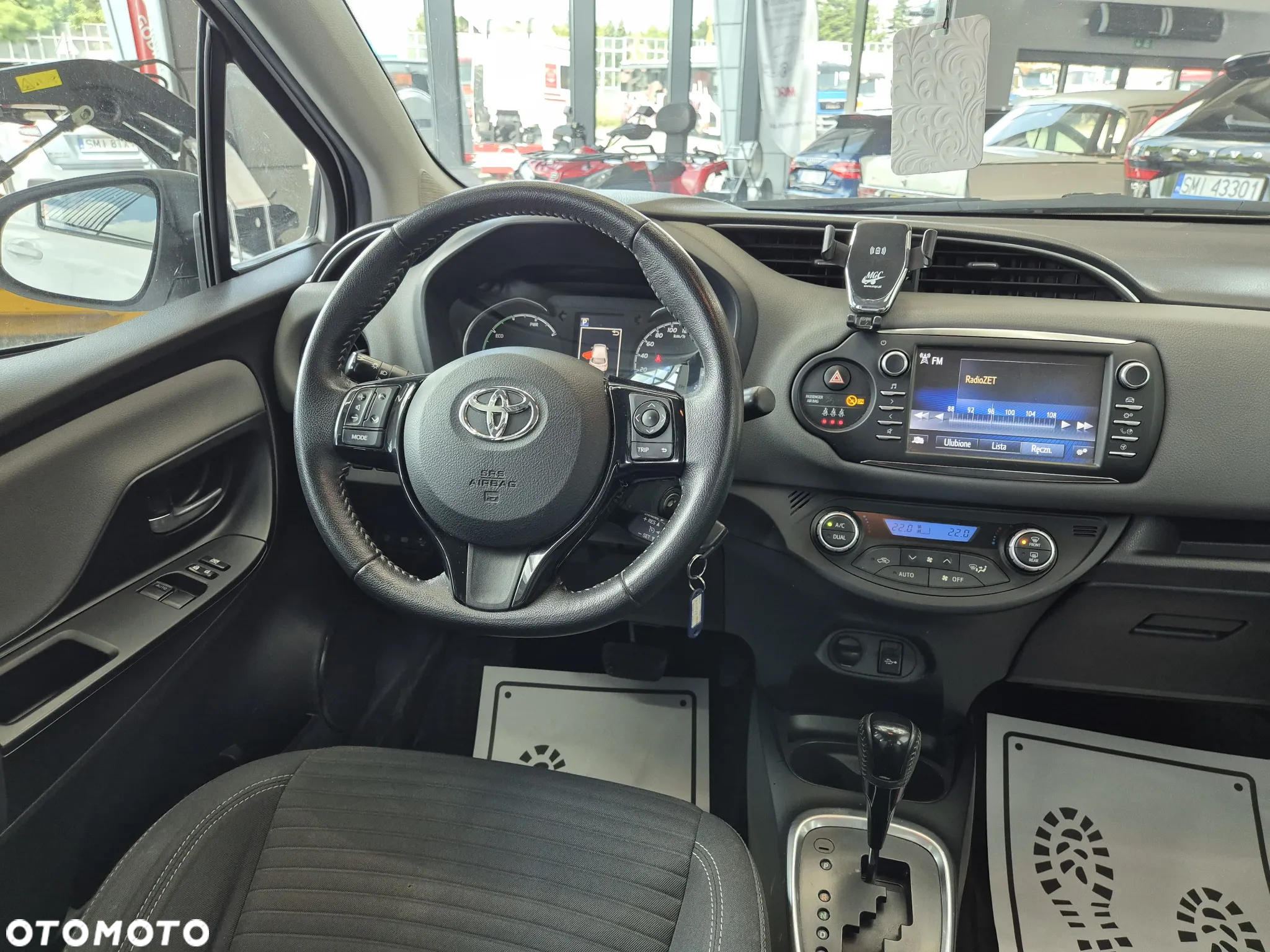 Toyota Yaris - 15