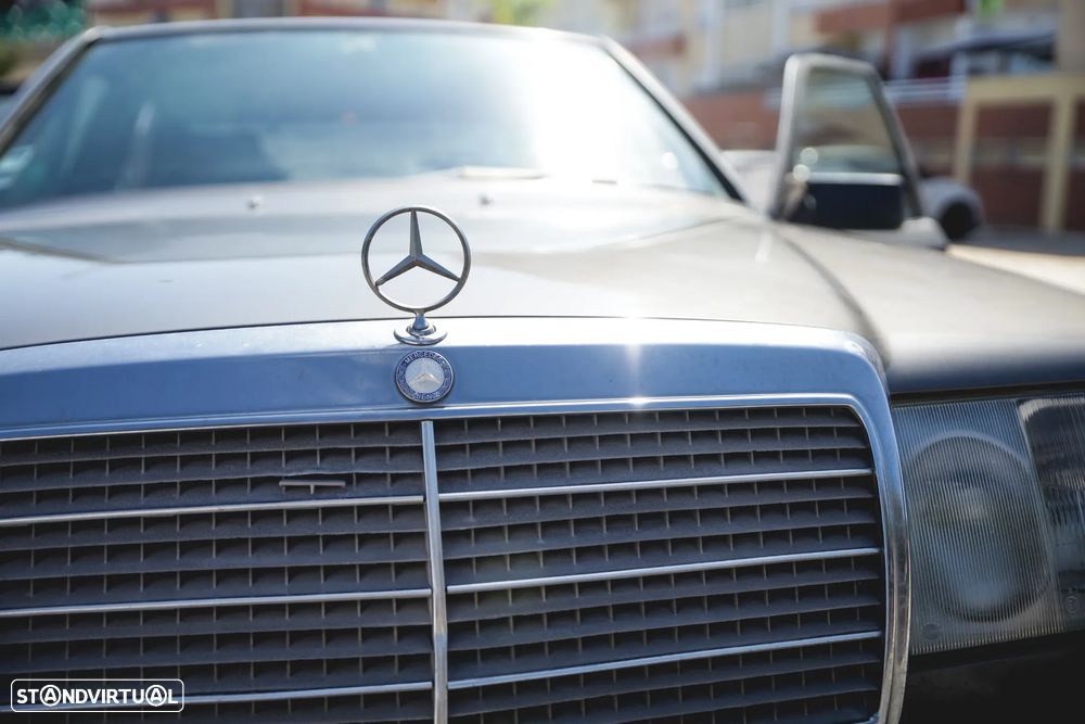 Mercedes-Benz W124 (1984-1997) 200 D - 8