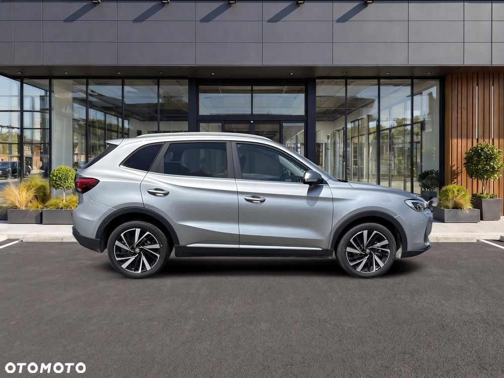 MG ZS 1.5 HEV+ Exclusive - 5