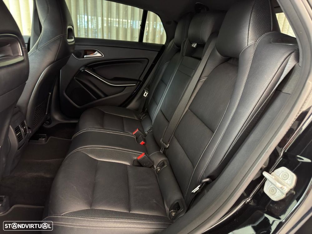 Mercedes-Benz CLA 220 (CDI) d 7G-DCT Urban - 13