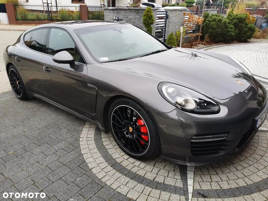 Porsche Panamera GTS - 1
