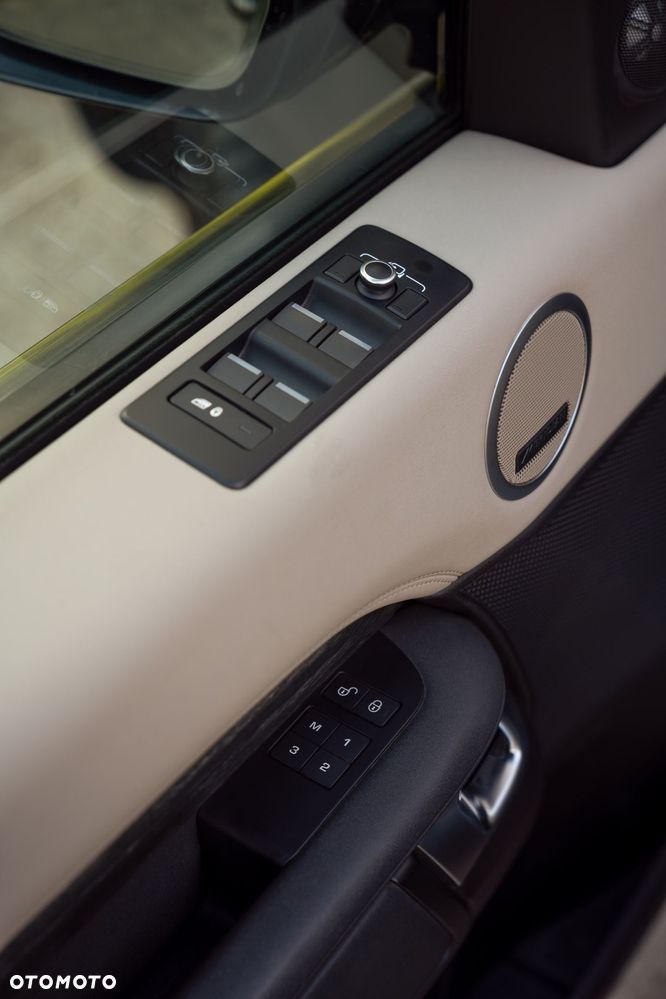 Land Rover Discovery 2.0 Si4 HSE - 25