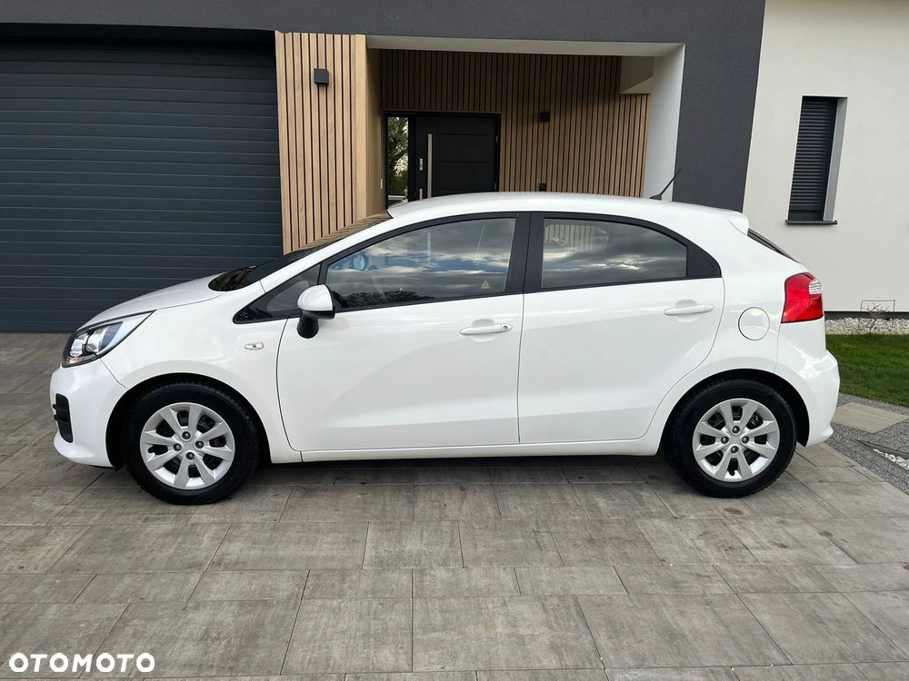 Kia Rio - 2