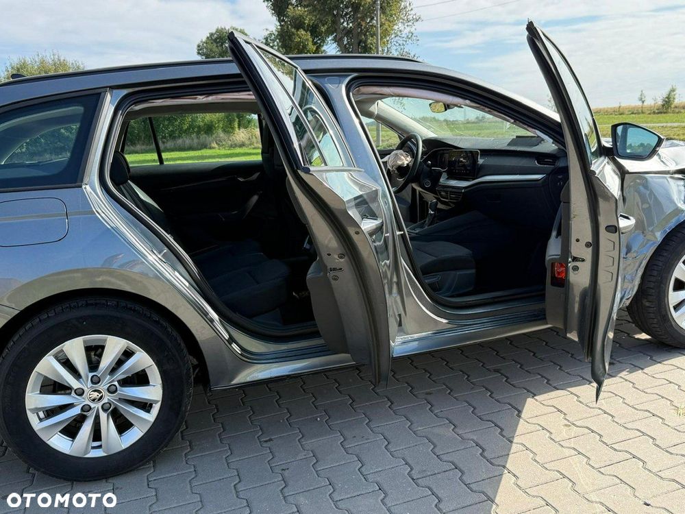 Skoda Octavia 1.5 TSI Selection - 13