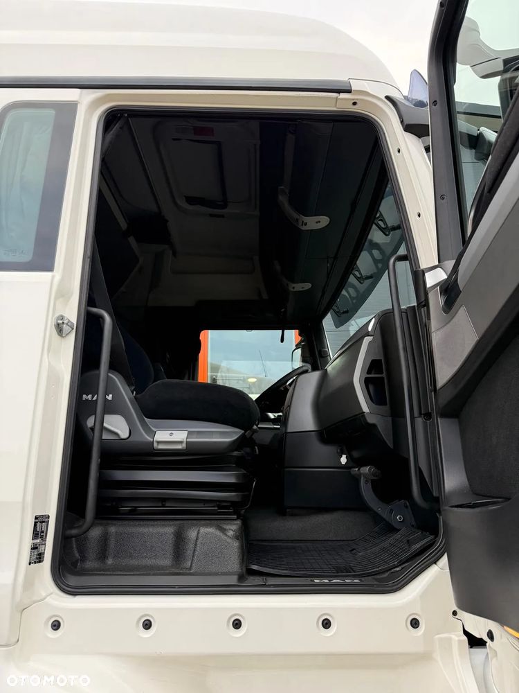 MAN TGX 26.440 // E6 // MANUAL // chłodnia z windą // 20 Epal // sypialka // świeżo z Niemiec ! - 24