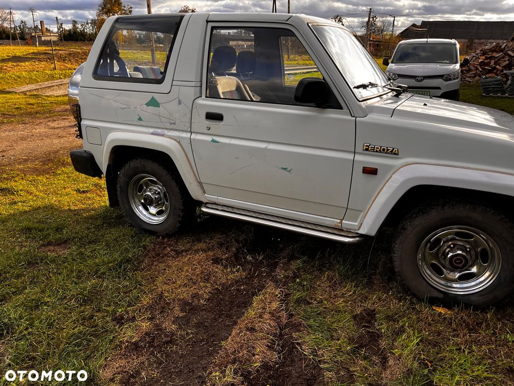 Daihatsu Feroza - 11