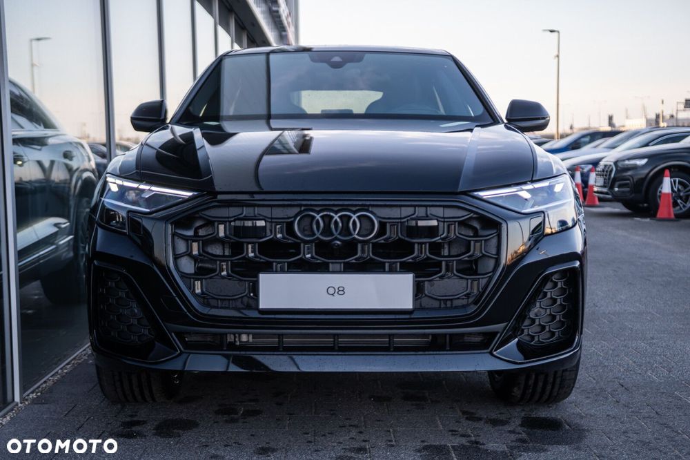 Audi Q8 - 2